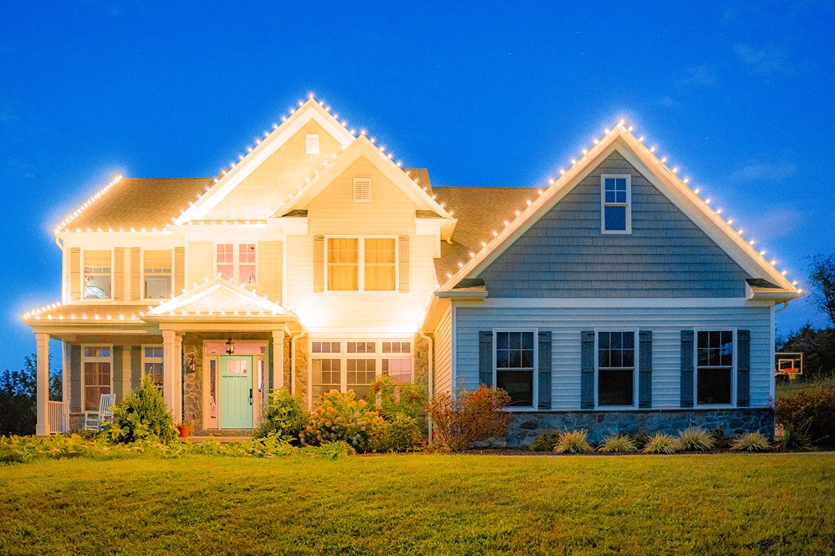 Holiday Light Installers | Elite Holiday Lights Holiday Light Installers | Elite Holiday Lights