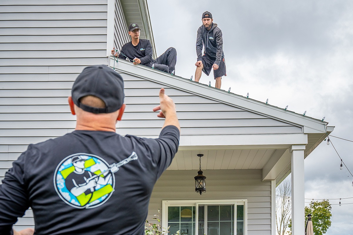 Holiday Light Installers | Elite Holiday Lights Holiday Light Installers | Elite Holiday Lights