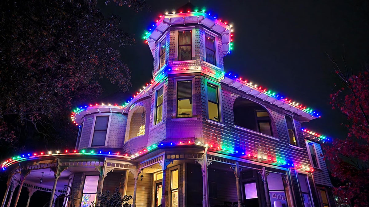 Permanent Lights | Elite Holiday Lights